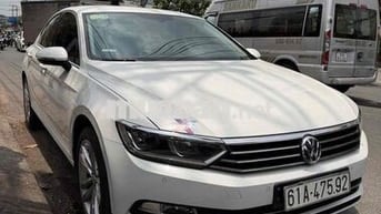 Volkswagen Passat 2018 Trắng