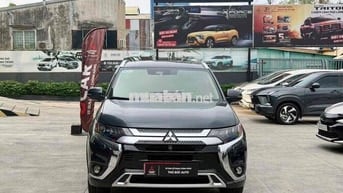 Outlander Premium 2 CẦU 2020-ODO 62.000km