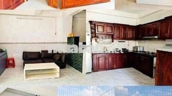 Nhà phố KDC Sadeco gần RMIT 4PN, có chỗ đậu ô tô, giá chỉ 14,5 tr/th