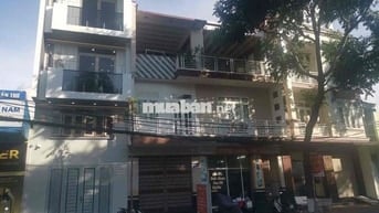Cho thuê Nhà Nguyên Căn Mặt tiền 1 trệt 2 lầu(10x18m)