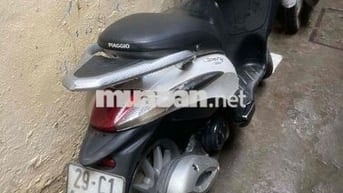 Piaggio Liberty màu Trắng