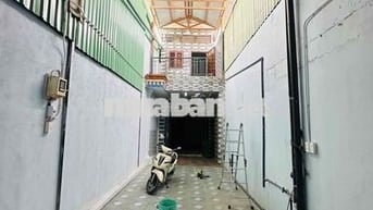 CHO THUÊ NHÀ MẶT TIỀN _ Dt: 100m2 _ Trệt lầu _ Gần chung cư Thạnh lộc