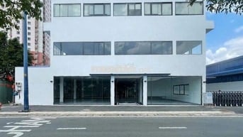 🔥 CHO THUÊ MẶT TIỀN NGUYỄN TRI PHƯƠNG DT 20M X 30M SD 1100M2, QUẬN 5 🔥