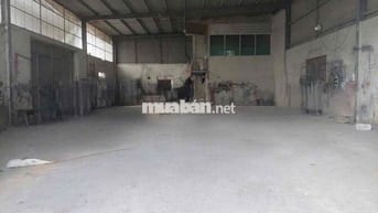 kho mặt tiền hòa xuân. song song đường phạm hùng.