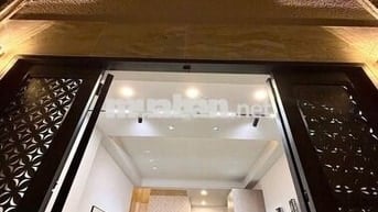 Hiếm có. 3 tầng, 3 PN mới xây Nguyễn Oanh, 10m ra xe hơi, Chỉ 3,9 tỷ