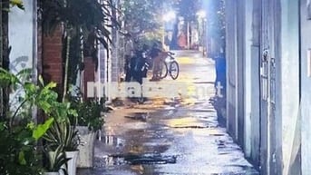 Bán nhà ngay hẻm 266[Tô Hiến Thành],[Quận10],[3.1 X 9]m, giá tốt