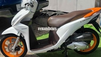 Honda Vision 2018 màu Trắng Khoá SMK