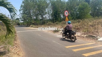 Đất MT đường nhựa chính chợ Hưng Lộc ngay KCN Dầu Giây, 172m2