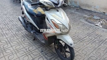 Yamaha Luvias GTX Trắng