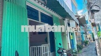 nhà bán chính chủ, hiện trạng cũ tiện sửa chữa theo ý, bề ngang hiếm. 