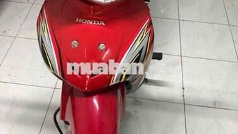Honda Wave RS Đỏ biển thành phố