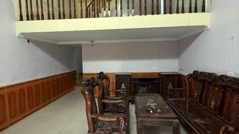 Chính chủ Bán căn hộ Đê Trần khát chân