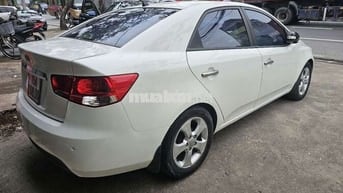 Kia Cerato 2010 Trắng