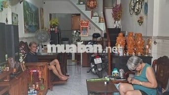 BÁN NHÀ MẶT TIỀN , NHÀ 3 tầng MỚI ĐẸP 4 PHÒNG NGỦ, 3 NHÀ VỆ SINH