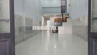 Nhà Mặt Tiền 1lầu 3phòng tiện ở và buôn bán, Tân Xuân Hóc Môn