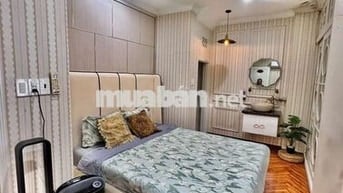 Cho thuê Nhà Lầu 1.,Đường Trần Hưng Đạo. Phường Phạm Ngũ Lão. Quận 1
