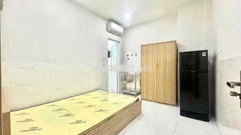 NGAY CẦU NGUYỄN VĂN CỪ - MỚI XÂY - NHƯ HÌNH