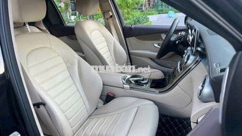 Mercedes-Benz GLC 250 2016 Đen