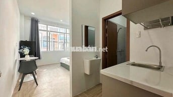 STUDIO SIÊU THOÁNG FULL NỘI THẤT MỚI 100% NGAY BỜ KÈ HOÀNG SA QUẬN 3