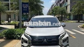 Mitsubishi Xpander Cross Trắng 5500 km