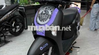 Honda Scoopy mẫu mới Đen tím 4000 km