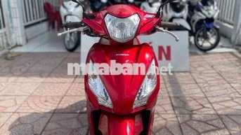 Honda Vision 2015 Đỏ xe đẹp mayw zin biển 95 cccd