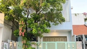 Cho thuê nhà đường số 9 gần Đại học Luật & nhà thờ Fatima