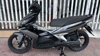 Honda Airblade Fi Thái đời 2009 dọn full mới
