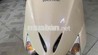 Honda Lia 110 2010 màu Kem