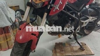 Benelli TNT 125 Đỏ 13000km