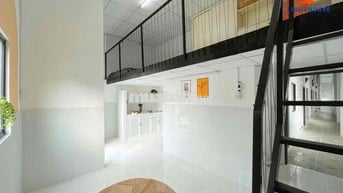 DUPLEX NGAY ĐẠI HỌC HUFLIT - ĐẠI HỌC KINH TẾ - VẠN HẠNH MALL Q10