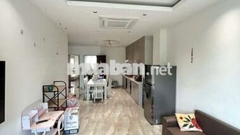 Cho Thuê Nguyên Tầng Cực Rộng Ngay Vạn Phúc 