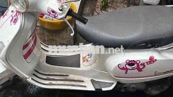 Piaggio Vespa LX125 Trắng Đã sử dụng