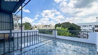 CHO THUÊ CĂN HỘ PENTHOUSE MỚI KENG 100% NĂM NGAY TRUNG TÂM BÌNH THẠNH