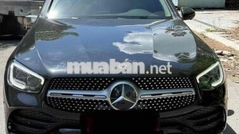 Mercedes-Benz GLC 300 2021 Đen