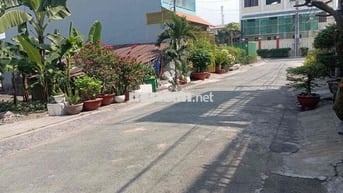chính chủ bán lô đất 1/ thới tam thôn 6. sổ đang vay ngân hàng