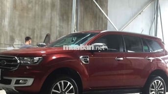 Ford Everest 2019 Titanium 1 cầu Đỏ