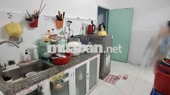Chủ cho thuê nhà bên sông DT:5x6 giá 6tr/thg lửng ,HBC,TĐ