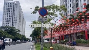 Nhà SHR 86m2 4PN ngang 4m tại Nhà thi đấu Phú Thọ 