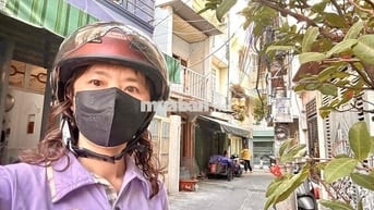 Bán nhà 23m2, xe hơi đậu cửa Đ.tôn Thất Thuyết, Khánh Hội, Hoàng Diệu.