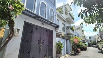 Bán nhà 5 tấm hẻm xe hơi Chính chủ 4.7 dài 17m Mới đẹp vào ở Liền