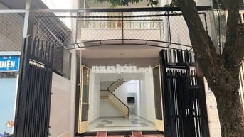 nhà hửm xe tải giá 20tr , Tân Bình , Khu an ninh 
