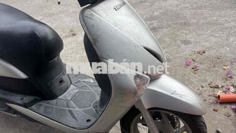 Honda Lead Bạc