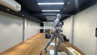 Khu Phan Xích Long! Mặt Tiền Hoa Lan 45m2 Riêng Biệt MB mới sơn Sửa