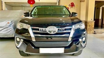 Toyota Fortuner 2.7V 2017 Đen 94000 km