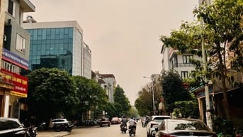 Cần bán nhà LK5 KĐT Văn Khê diện tích 83m2 đã xây 5 tầng LH 0945255902