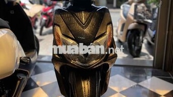 Yamaha Luvias Đen