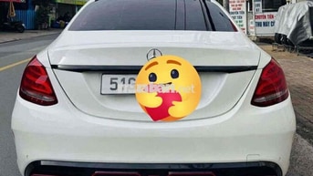 Mercedes-Benz C200 2018 Trắng 62000 dặm