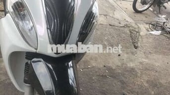 Kymco Trắng đen