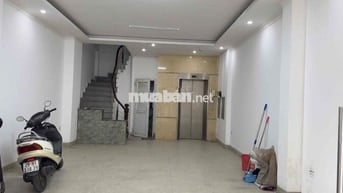 Cho thuê Văn phòng tại  phố Nguyễn Khang 70m2 x 7 tầng thông Thang máy